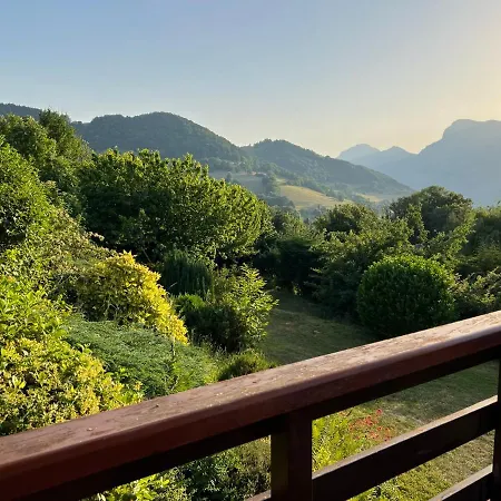 Bed & Breakfast Eco-logis Mad'in Belledonne *